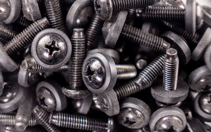 nhận biết bu lông kém bằng mắt thường